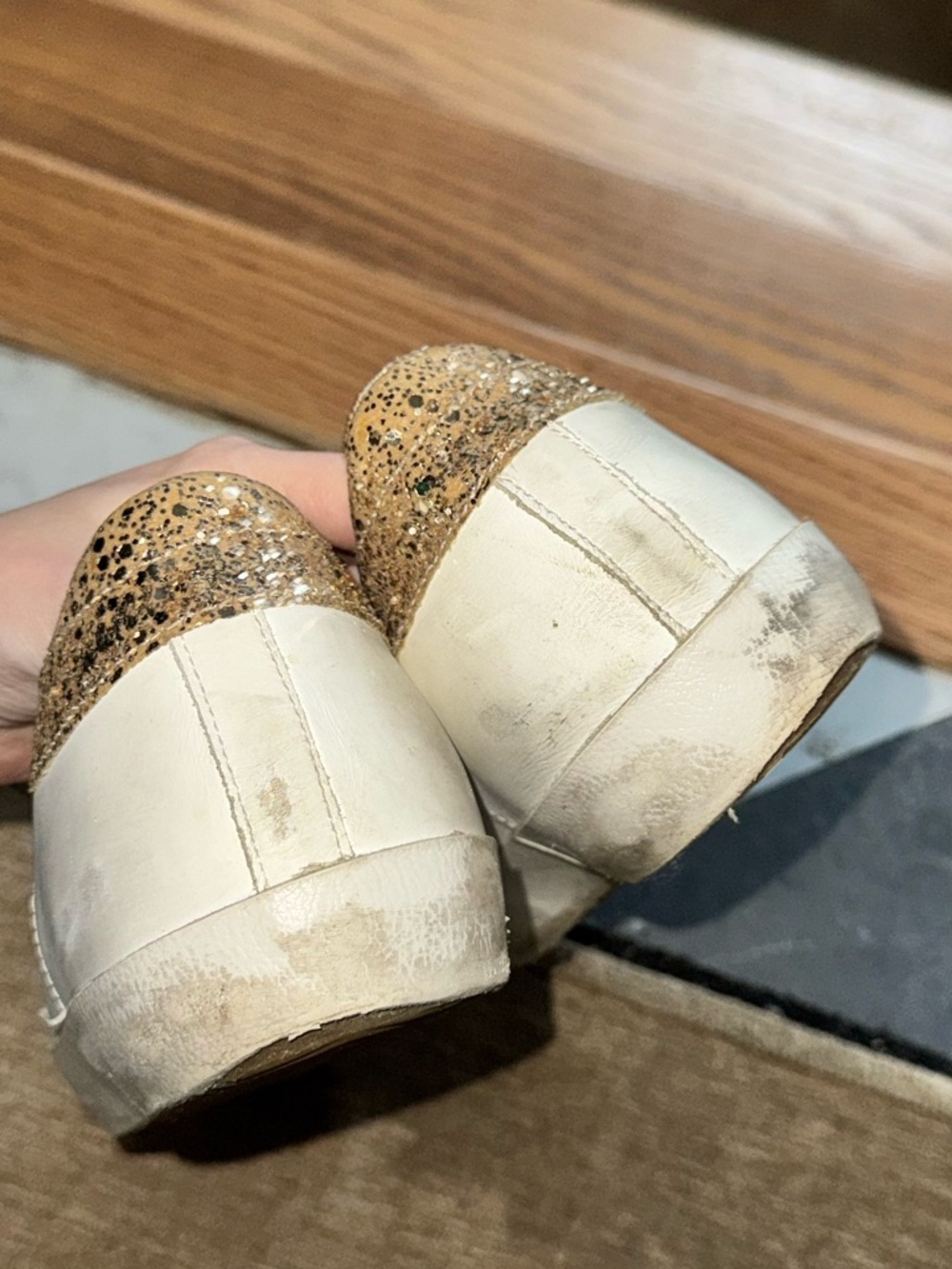 Golden Goose White and Silver Superstar Sneakers size 39 - Picture 7 of 9